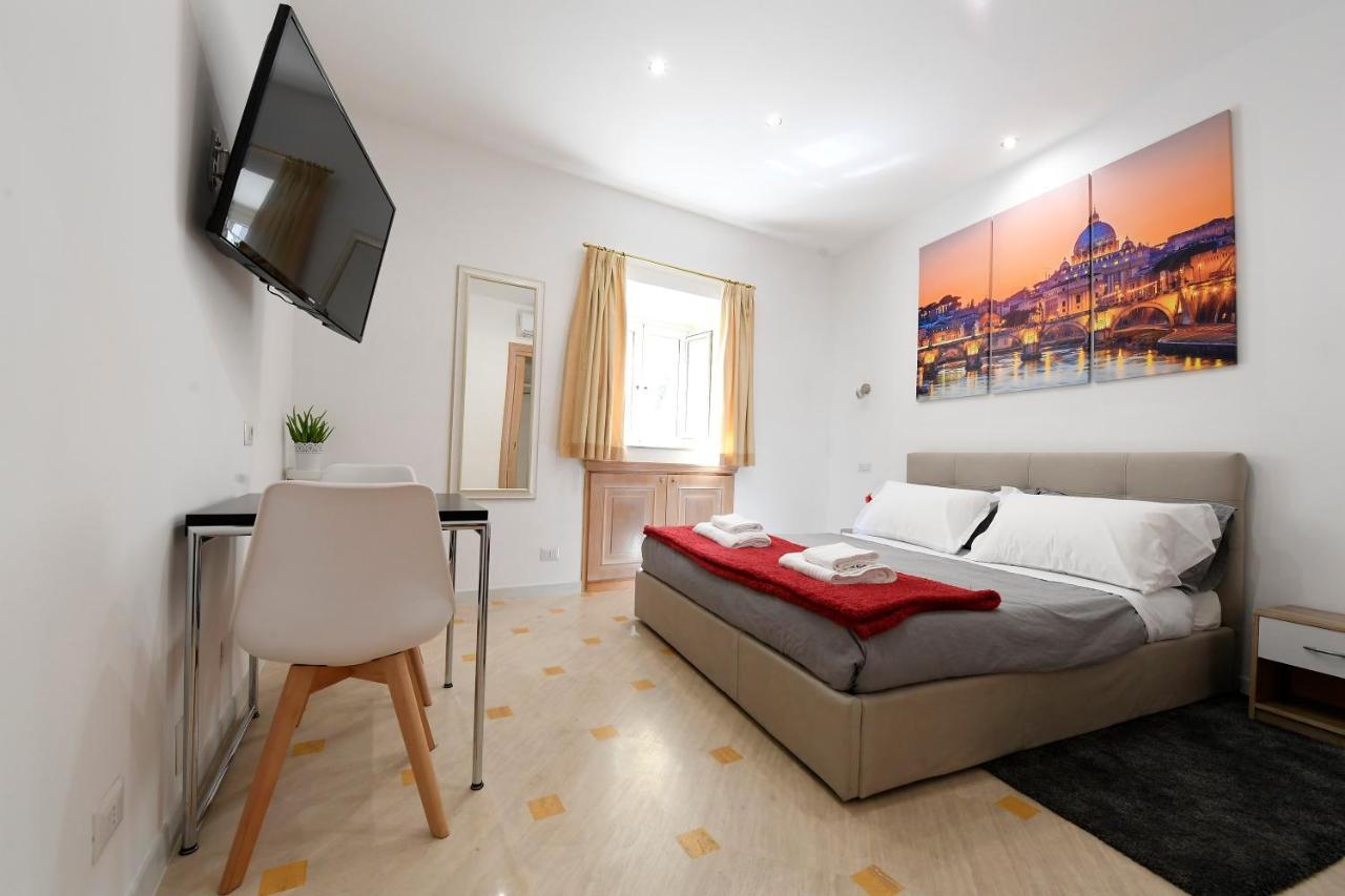 La Casa Degli Osti 2 - Piazza Navona Daire Roma Dış mekan fotoğraf