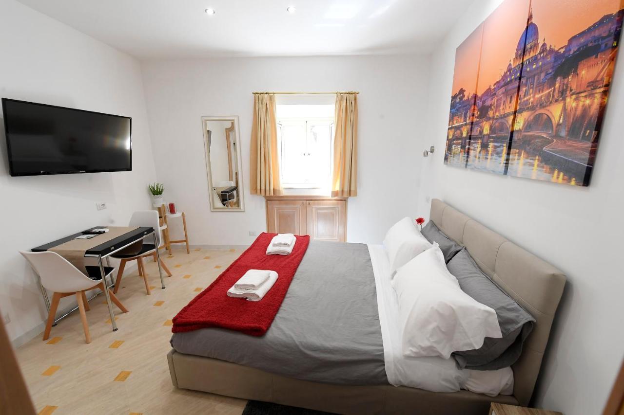La Casa Degli Osti 2 - Piazza Navona Daire Roma Dış mekan fotoğraf